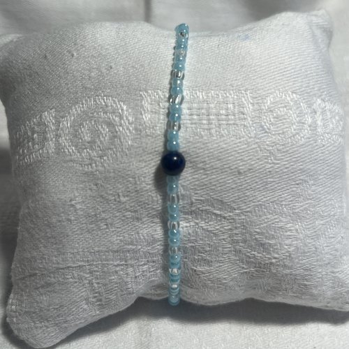 Bracelet perle de rocaille et lapis lazuli