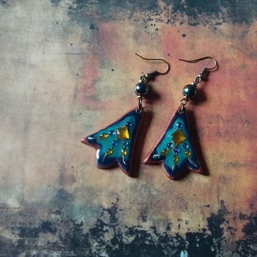 Boucles d’oreilles originales et légères, création artisanale unique