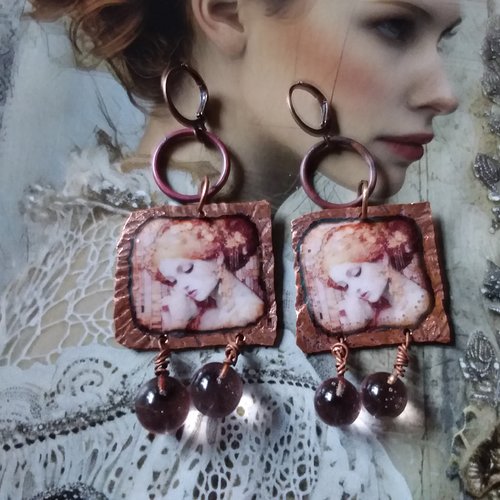 Douceur retro...boucles d’oreilles shabby en cuivre émaillé artisanal et perles de verre au chalumeau,  création unique