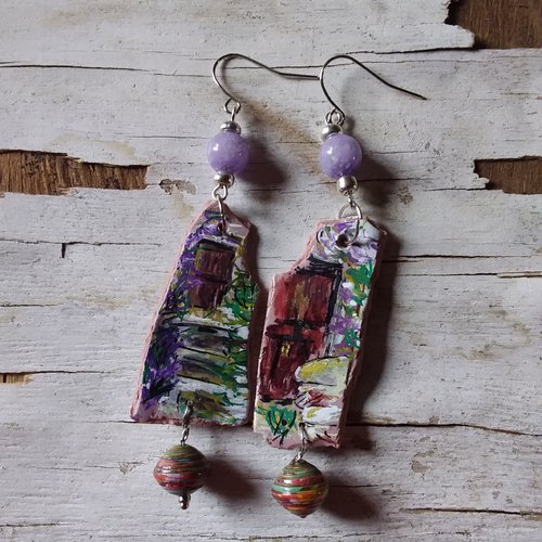 Vieille porte, boucles d'oreilles uniques,  décorées à la main,  collection mini tableaux,  création artisanale