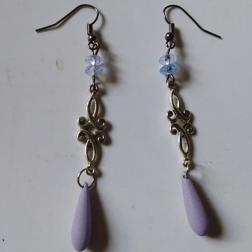Lavande...boucles d’oreilles longilignes,  élégantes,  création artisanale unique