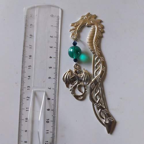 Marque page dragon,  création artisanale, idée cadeau