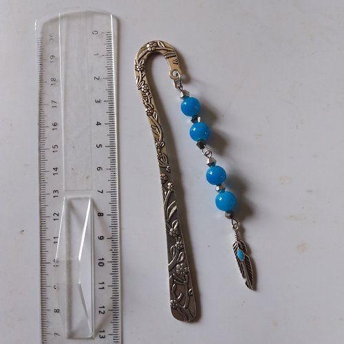 Marque page perles de verre bleues, création artisanale