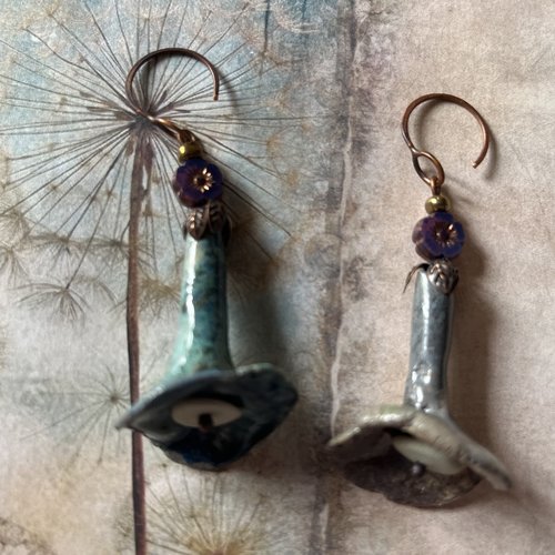 Les clochettes, boucles d’oreilles céramique artisanale,modèle unique