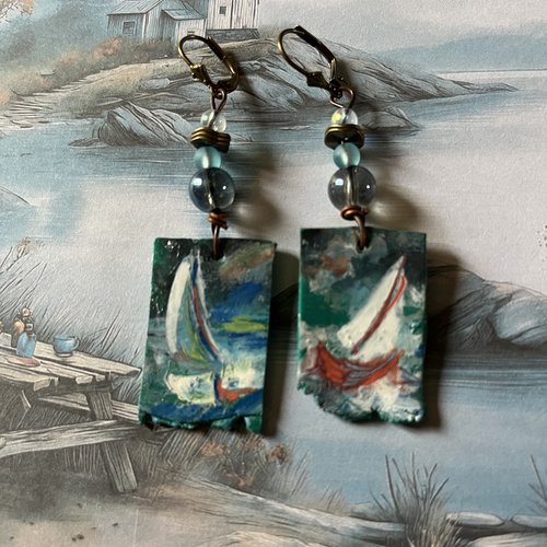 Régates. boucles d’oreilles argile polymère mini tableaux, création artisanale unique