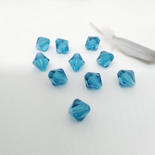 Lot de 10 toupies de cristal de verre swarovski bleu à facette turquoise dim 8 mm