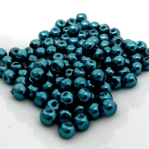 Lot de 10 perles de verre turquoise  nacré diam 4 mm