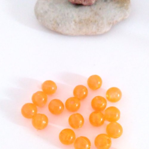 Lot de 15 perles orange acrylique diam 5 mm