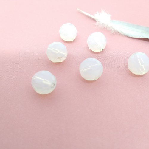 Lot de 6 perles à facettes blanche en verre opaque blanc 10 mm