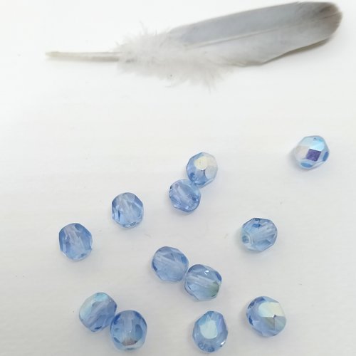 25 perles en verre bleu glacier argenté à facettes 6 mm