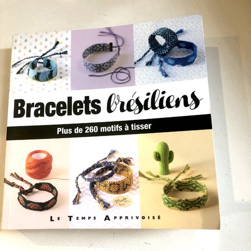 Livre bracelets brésiliens de charlotte vannier