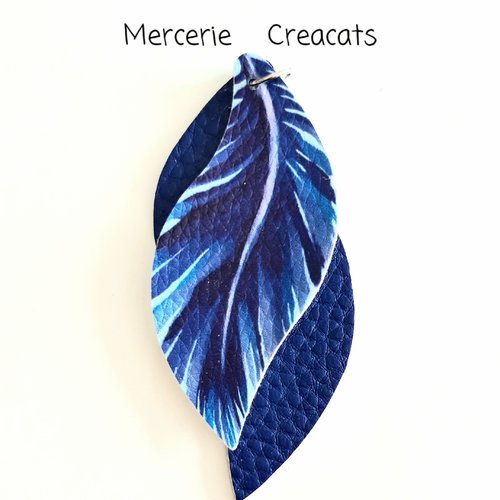 1 pendentif plume simili cuir camaïeu de bleu avec anneau