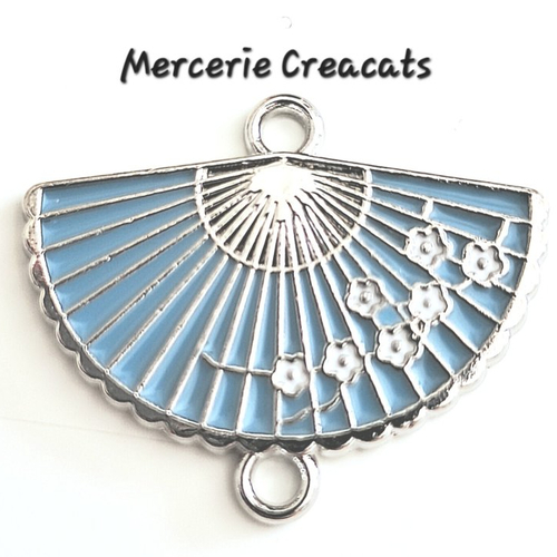 1 connecteur pendentif éventail émail bleu fleurs sakura sur métal argenté