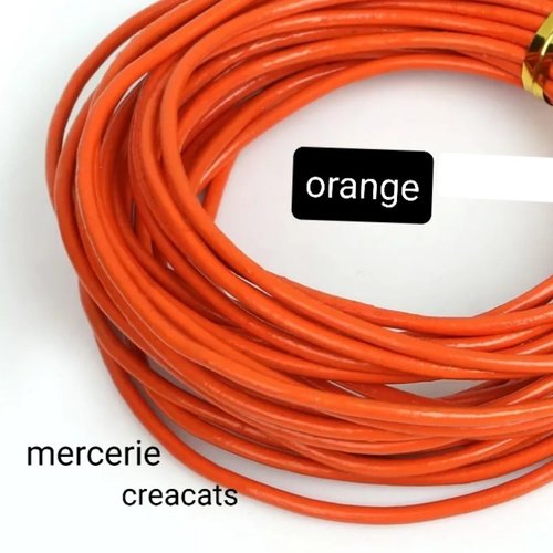 54 cm de cordon cuir véritable  2 mm de diamètre orange
