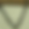 Ruban de croquet en zig zag strass argenté, 1 cm, sur fond noir