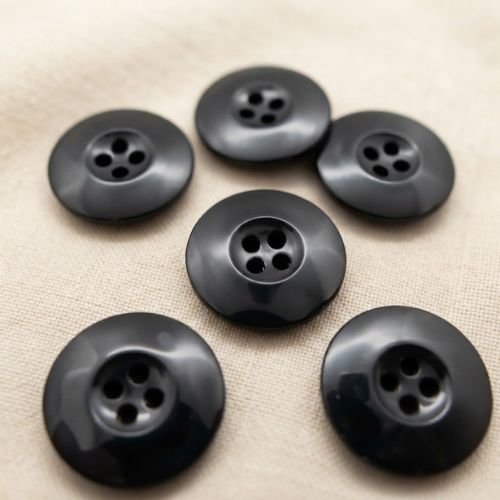 Lot de 6 boutons acrylique noirs à 4 trous – 22 mm