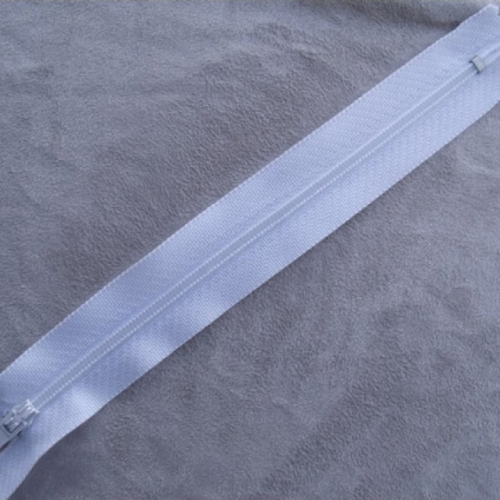 Fermeture a glissière blanche,18 cm