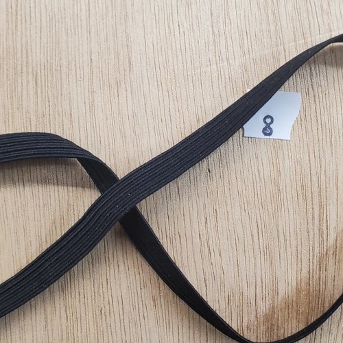 Promotion elastique elasthanne noir ,8 mm, vendu par 15 metres , soit 0.50€ le mètre