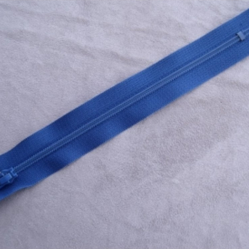 Fermeture a glissiere bleu roi,,18 cm de belle qualité