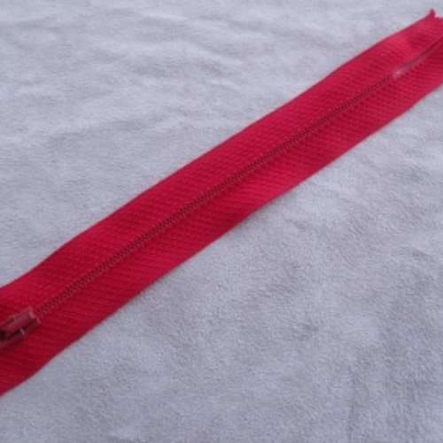 Fermeture a glissière rouge,15 cm