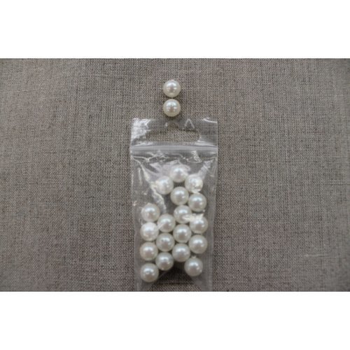 Perles acryliques rond blanc cassé 8 mm,pour fabrication bijoux ou décoration vetements autour d'un col ;  sur le dos d'une robe ..