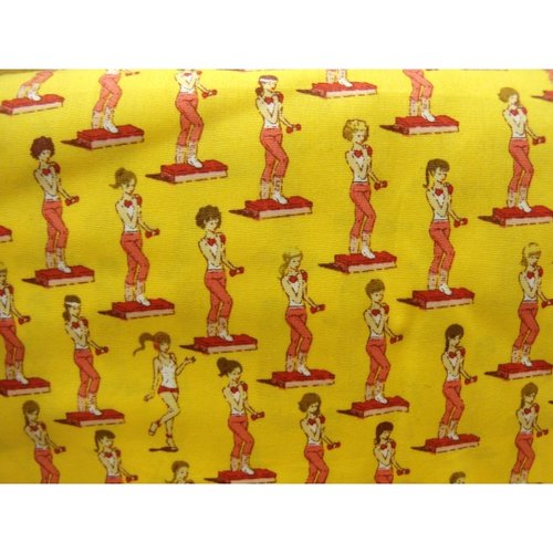 Tissu coton imprimé fillette sportive jaune et rouge,150 cm, idéal pour toutes vos réalisations et créations
