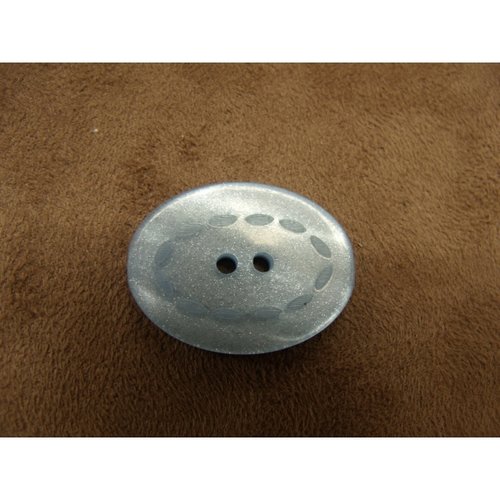 Bouton ovale acrylique à 2 trou bleu ciel,largeur: 28 mm / hauteur: 22 mm, de belle qualité