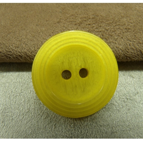 Bouton acrylique à 2 trous jaune, 26 mm