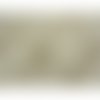 Dentelle de calais en laize ivoire motif pivoine ,de très belle qualité ,125 cm