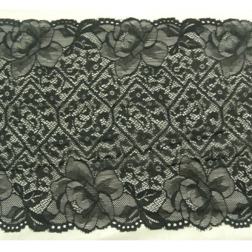 Dentelle de calais noire,24 cm, de fabrication française