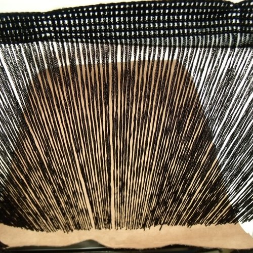 Frange noire en polyester ,30 cm, super tendance