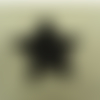 Ecusson militaire polyester à coudre, etoile noir, cloud rivet ,largeur 6cm sur hauteur 5 cm