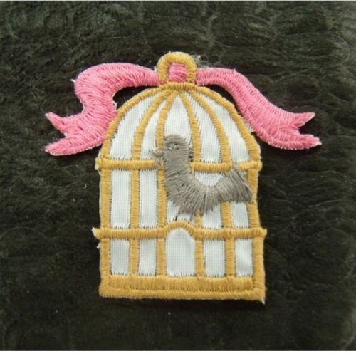 Ecusson à coudre- motif: cage a oiseau -gris marron et rose, largeur 3 cm sur hauteur 4cm