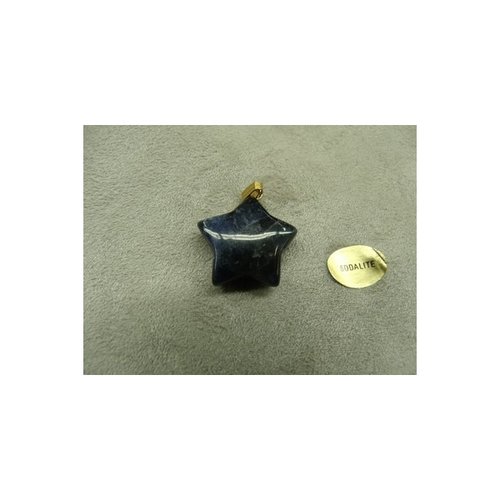 Pendentif etoile-sodalite,largeur: 2 cm / epaisseur: 5 mm