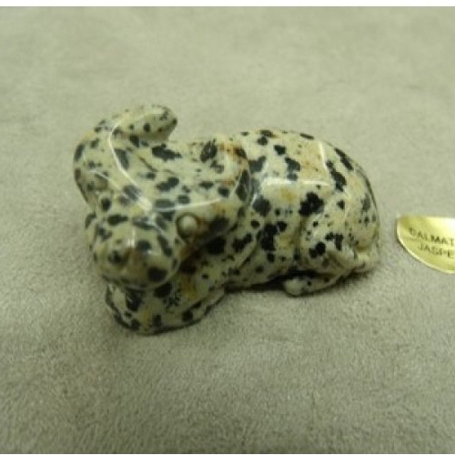 Pierre motif taureau - dalmatine,longueur: 3,5 cm / hauteur,1.5 cm / largeur: 2 cm