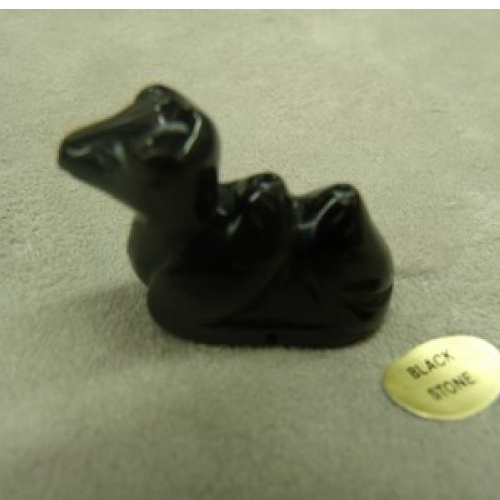 Pierre motif chameau- black stone,longueur: 3,5 cm / hauteur: 2 cm / epaisseur: 1,5 cm