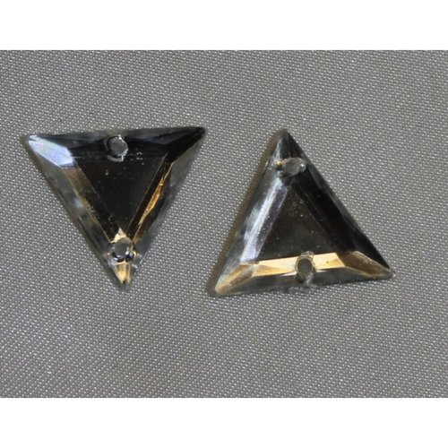Strass triangle argent, 17 mm, .vendu par 10 pièces