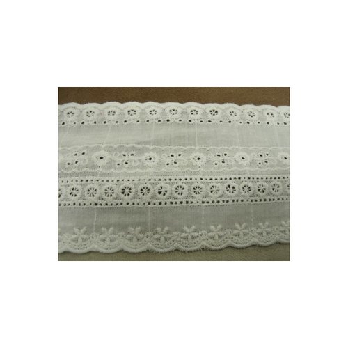 Broderie anglaise coton blanche, 9 cm