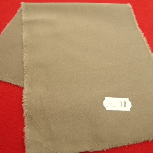 Tissu coton uni beige soutenu,150 cm