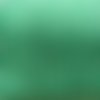 Tissu crêpe vert motif étoile blanche,largeur 150 cm / etoile de 8 millimètre