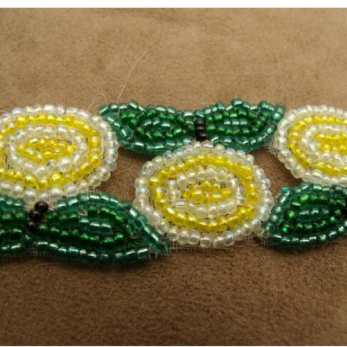 Ruban brodé perle de rocaille, vert et jaune,30 mm  de belle qualité