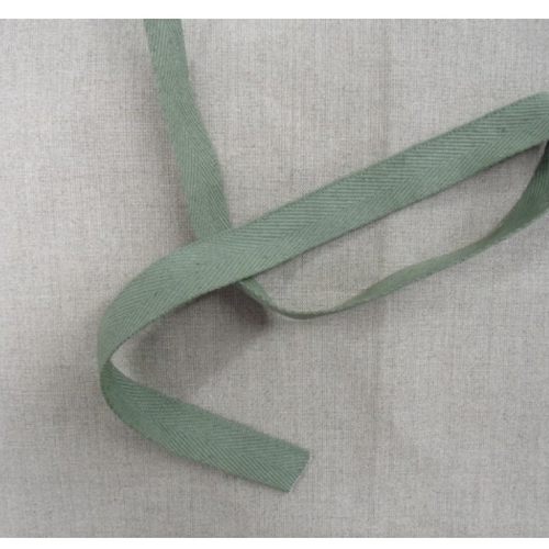 Promotion ruban sergé coton vert clair ,2 cm, vendu par 3 metres /soit 1,20 euros le metre