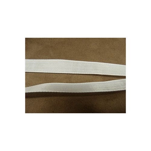 Promotion ruban extra fort blanc ,1.5 cm,vendu par 5 mètres, soit 0.52 € le mètre