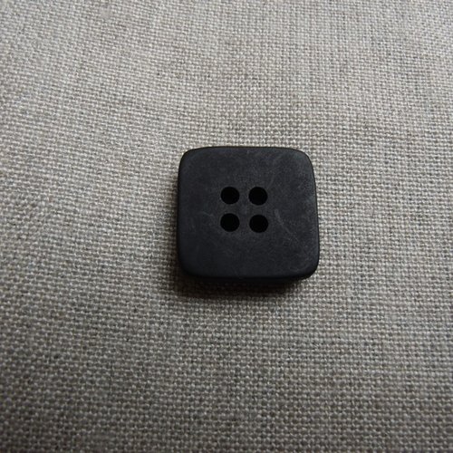 Bouton carré acrylique a 4 trous noir,18 mm,de belle qualité