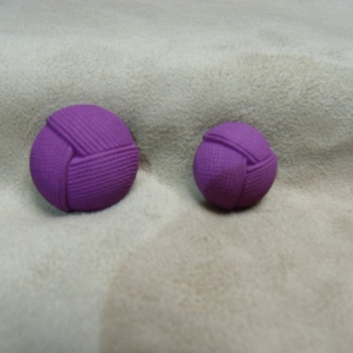 Bouton effet passementerie -violet,18 mm