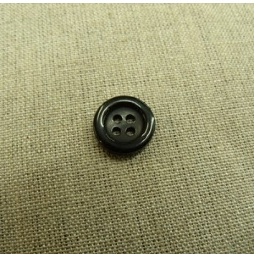 Bouton a 4 trous acrylique noir ,de belle qualité,13 mm