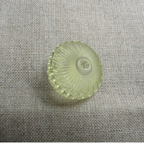 Bouton acrylique à queue vert anis ,de belle qualité,23 mm