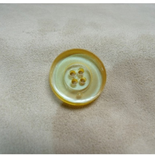 Bouton polyester jaune à 4 trous,26 mm,de belle qualité