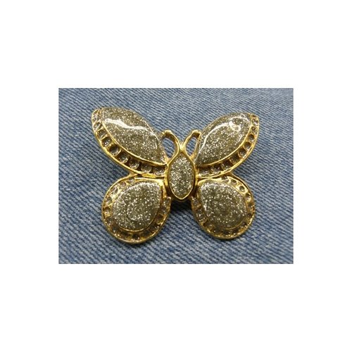 Magnifique broche papillon doré,largeur: 6.5 cm / hauteur : 5 cm