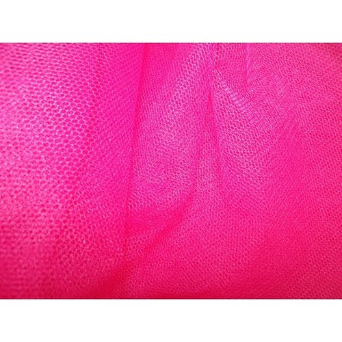Tulle rigide couleur rose fushia synthétique ,140 cm